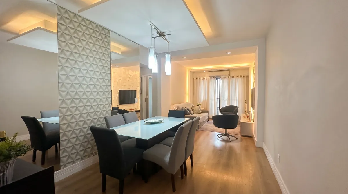 Apartamento de 104 m² com 2 dormitórios no Marapé
